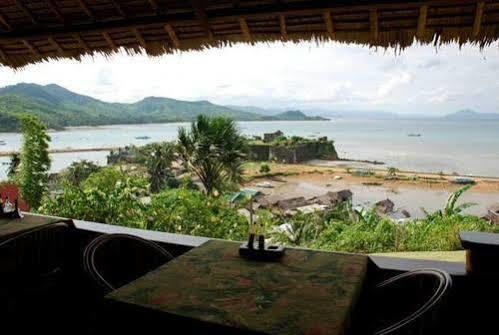 Отель Casa Rosa Taytay Palawan Экстерьер фото